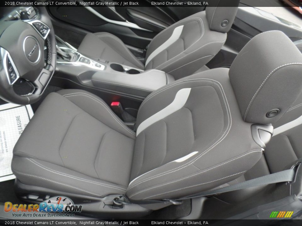 Front Seat of 2018 Chevrolet Camaro LT Convertible Photo #27