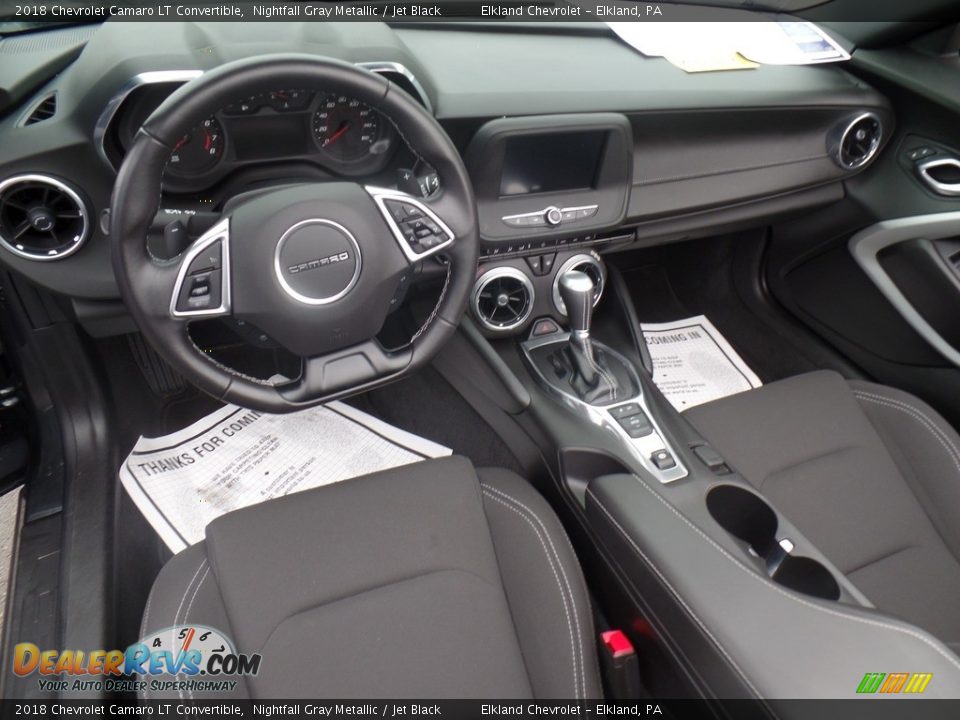 Dashboard of 2018 Chevrolet Camaro LT Convertible Photo #28