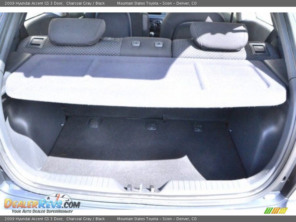2009 Hyundai Accent GS 3 Door Charcoal Gray / Black Photo #26