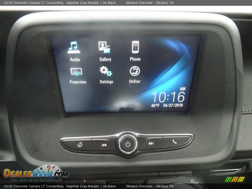 Controls of 2018 Chevrolet Camaro LT Convertible Photo #35