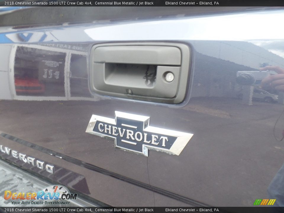 2018 Chevrolet Silverado 1500 LTZ Crew Cab 4x4 Centennial Blue Metallic / Jet Black Photo #13