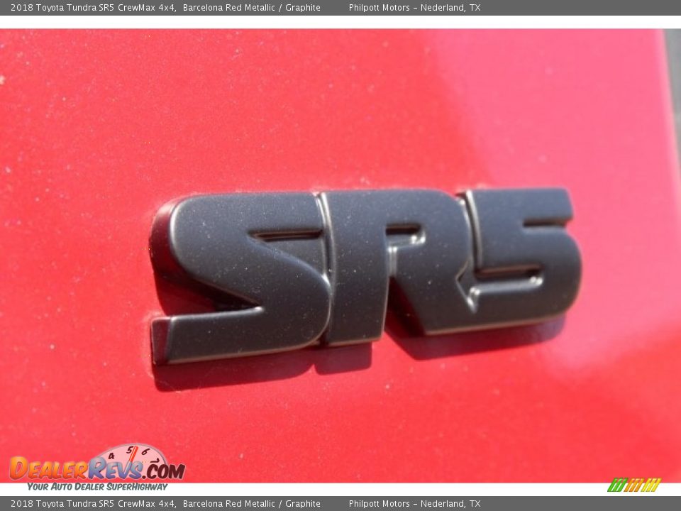 2018 Toyota Tundra SR5 CrewMax 4x4 Barcelona Red Metallic / Graphite Photo #30