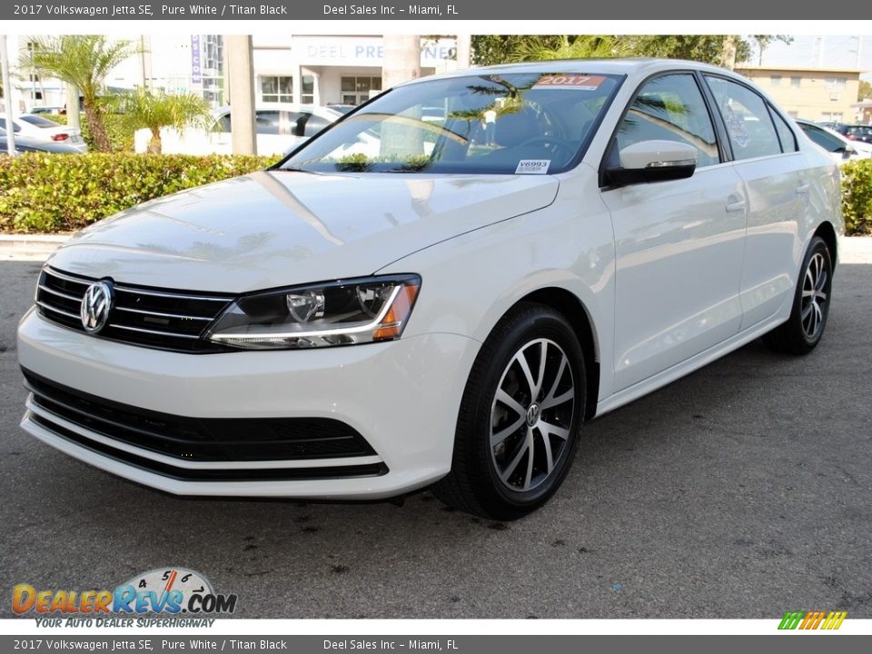 2017 Volkswagen Jetta SE Pure White / Titan Black Photo #5