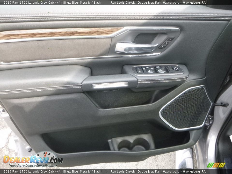 2019 Ram 1500 Laramie Crew Cab 4x4 Billett Silver Metallic / Black Photo #15