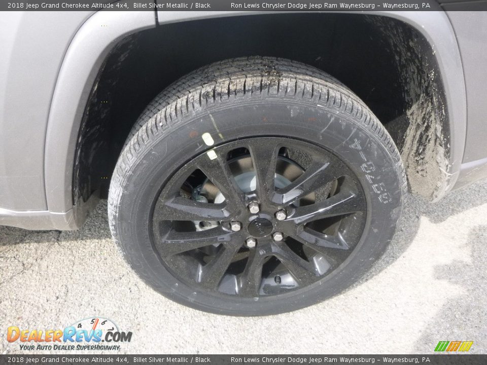 2018 Jeep Grand Cherokee Altitude 4x4 Billet Silver Metallic / Black Photo #3