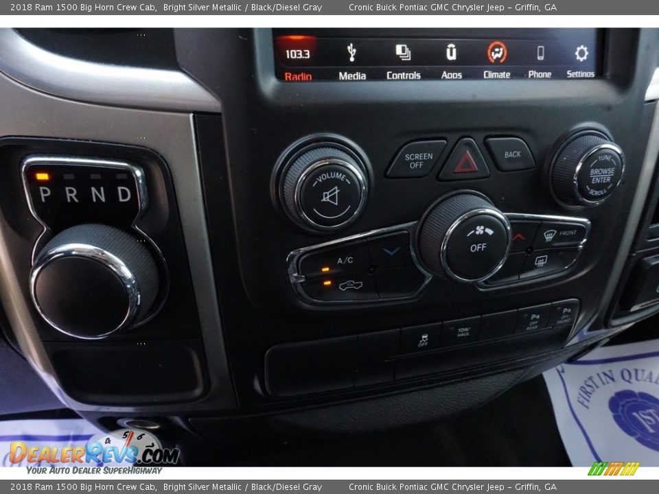 2018 Ram 1500 Big Horn Crew Cab Bright Silver Metallic / Black/Diesel Gray Photo #9