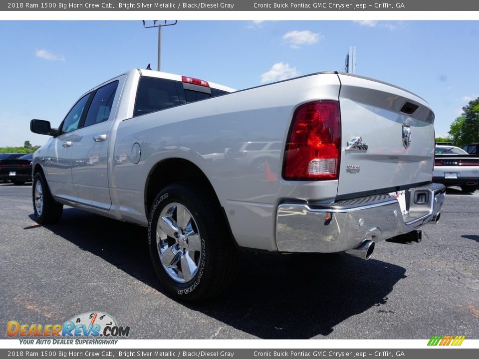 2018 Ram 1500 Big Horn Crew Cab Bright Silver Metallic / Black/Diesel Gray Photo #11