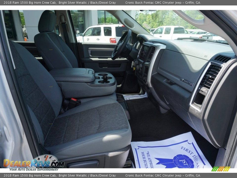 2018 Ram 1500 Big Horn Crew Cab Bright Silver Metallic / Black/Diesel Gray Photo #16
