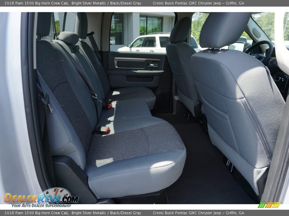 2018 Ram 1500 Big Horn Crew Cab Bright Silver Metallic / Black/Diesel Gray Photo #17