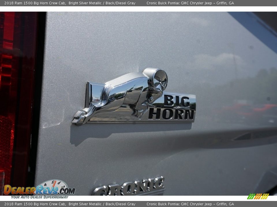 2018 Ram 1500 Big Horn Crew Cab Bright Silver Metallic / Black/Diesel Gray Photo #19