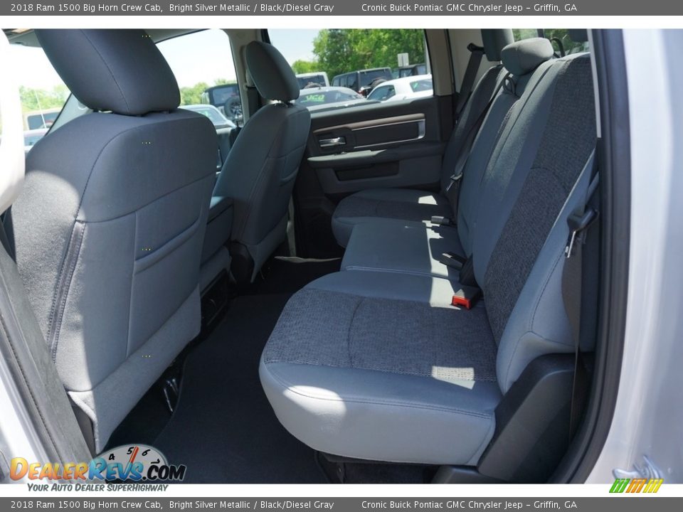 2018 Ram 1500 Big Horn Crew Cab Bright Silver Metallic / Black/Diesel Gray Photo #21