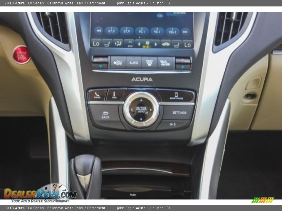 2018 Acura TLX Sedan Bellanova White Pearl / Parchment Photo #28