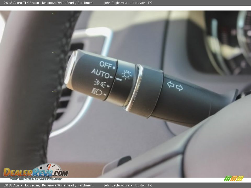2018 Acura TLX Sedan Bellanova White Pearl / Parchment Photo #30
