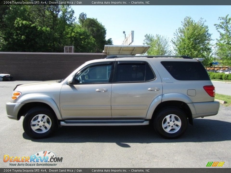 2004 Toyota Sequoia SR5 4x4 Desert Sand Mica / Oak Photo #7