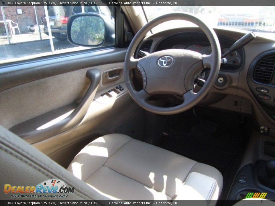 2004 Toyota Sequoia SR5 4x4 Desert Sand Mica / Oak Photo #12