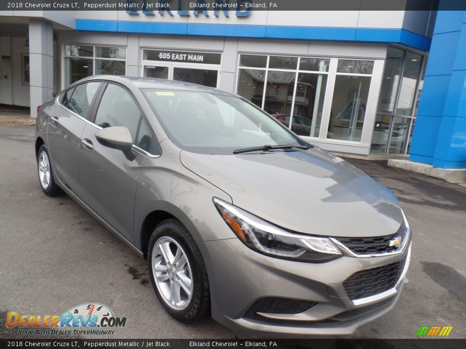 2018 Chevrolet Cruze LT Pepperdust Metallic / Jet Black Photo #3