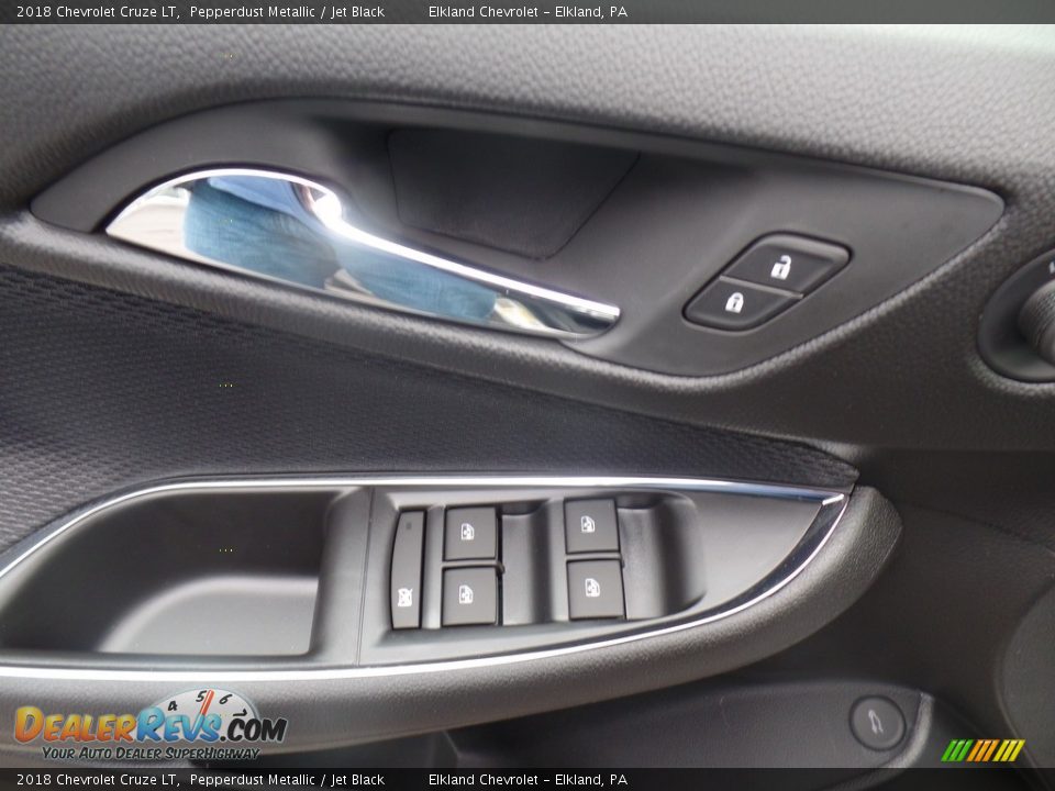 2018 Chevrolet Cruze LT Pepperdust Metallic / Jet Black Photo #15