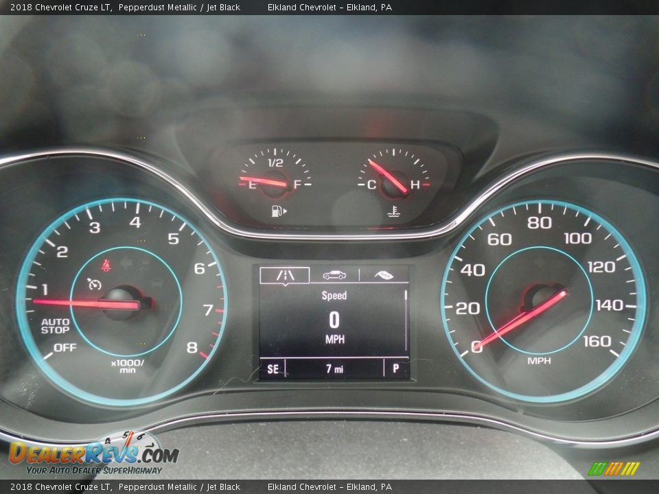 2018 Chevrolet Cruze LT Pepperdust Metallic / Jet Black Photo #24