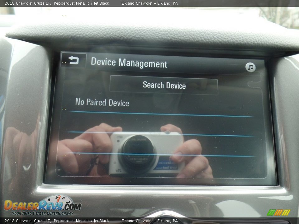 2018 Chevrolet Cruze LT Pepperdust Metallic / Jet Black Photo #28