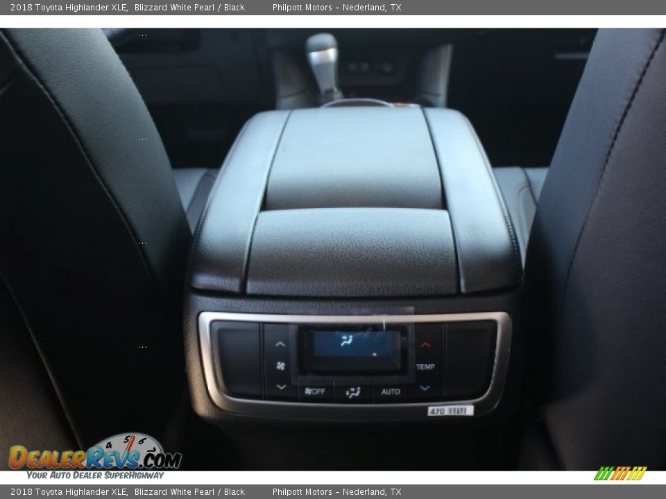 2018 Toyota Highlander XLE Blizzard White Pearl / Black Photo #28