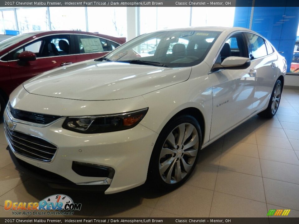 2017 Chevrolet Malibu Premier Iridescent Pearl Tricoat / Dark Atmosphere/Loft Brown Photo #1