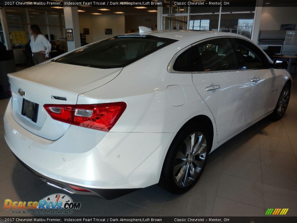 2017 Chevrolet Malibu Premier Iridescent Pearl Tricoat / Dark Atmosphere/Loft Brown Photo #4