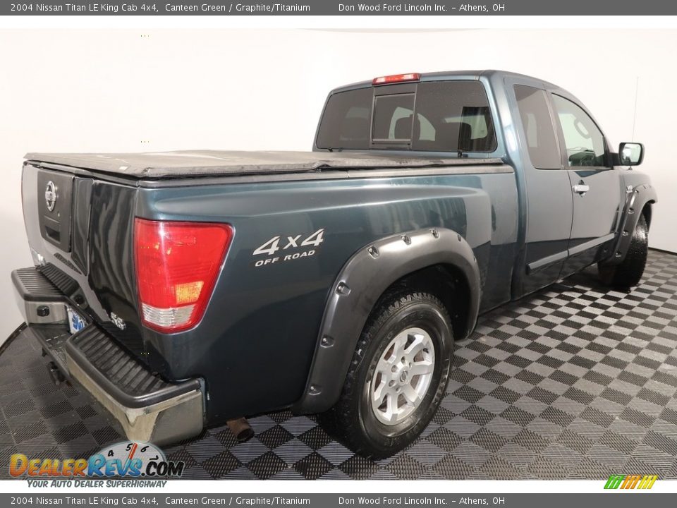 2004 Nissan Titan LE King Cab 4x4 Canteen Green / Graphite/Titanium Photo #12