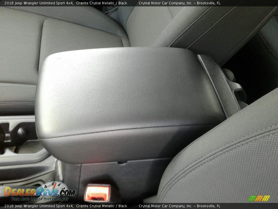 2018 Jeep Wrangler Unlimited Sport 4x4 Granite Crystal Metallic / Black Photo #17