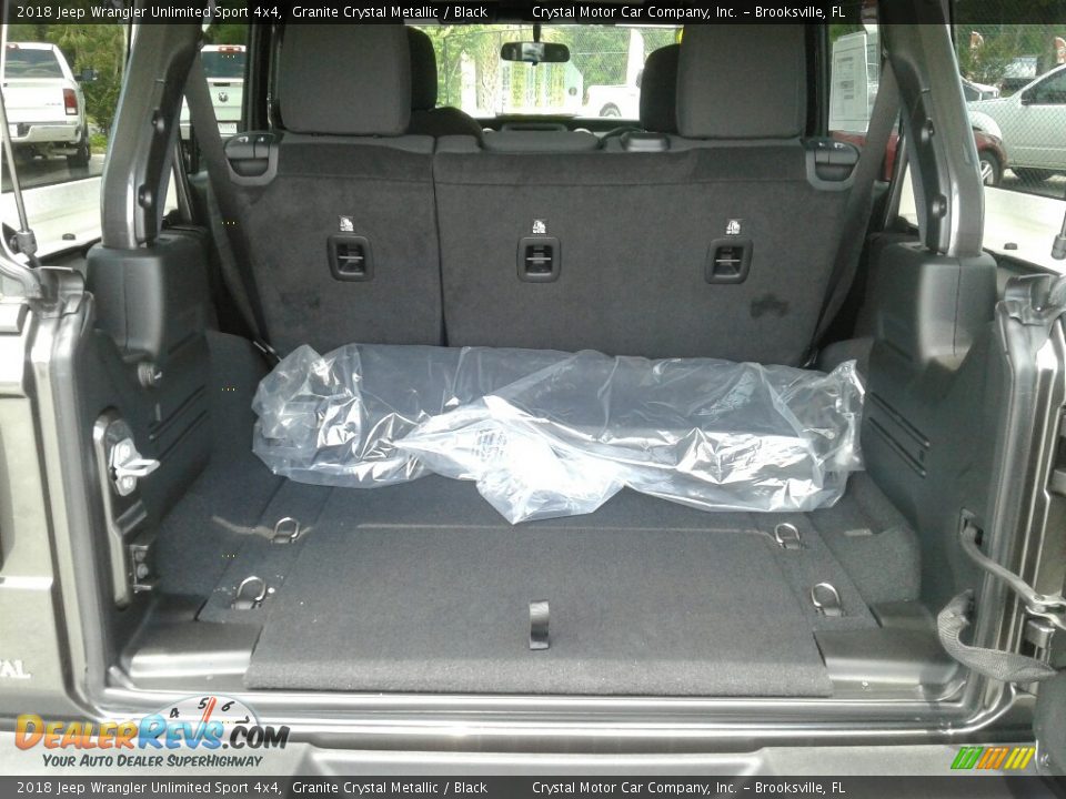 2018 Jeep Wrangler Unlimited Sport 4x4 Granite Crystal Metallic / Black Photo #18