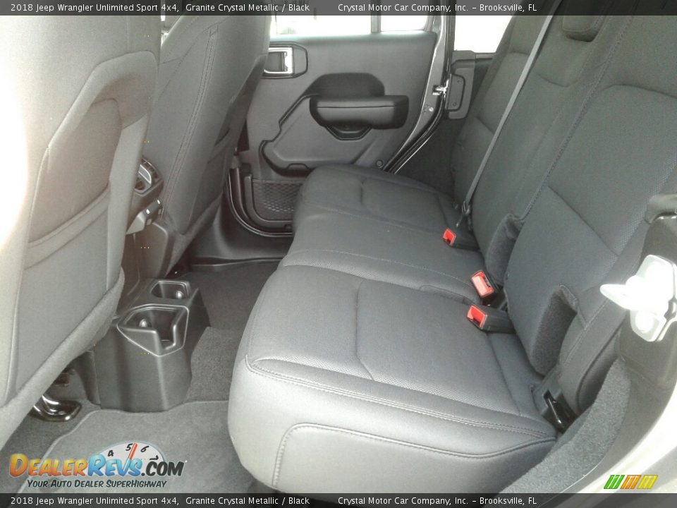 2018 Jeep Wrangler Unlimited Sport 4x4 Granite Crystal Metallic / Black Photo #20
