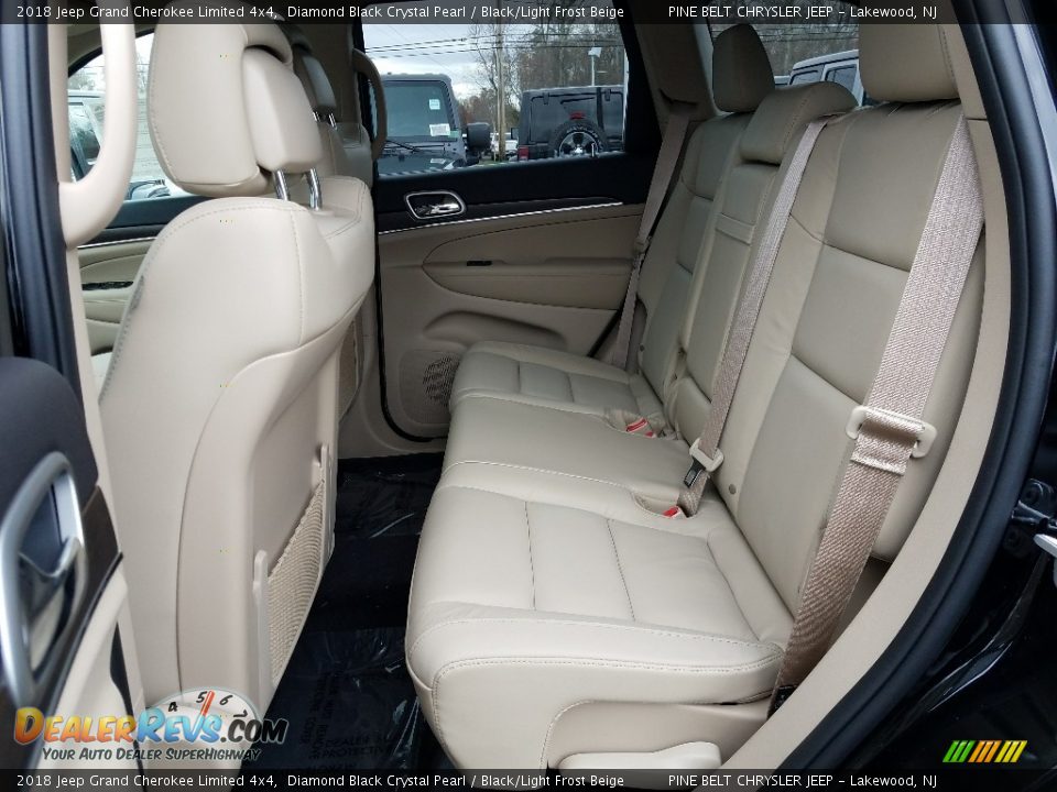 2018 Jeep Grand Cherokee Limited 4x4 Diamond Black Crystal Pearl / Black/Light Frost Beige Photo #6