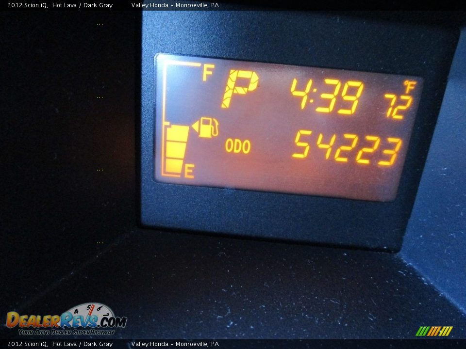 2012 Scion iQ Hot Lava / Dark Gray Photo #20