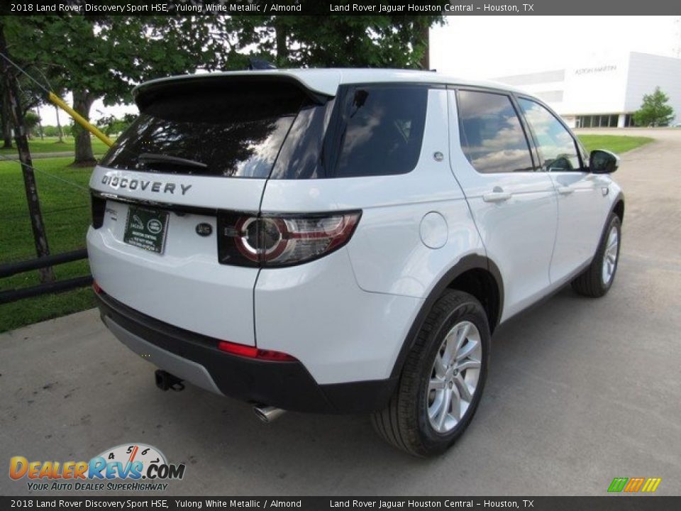 2018 Land Rover Discovery Sport HSE Yulong White Metallic / Almond Photo #7