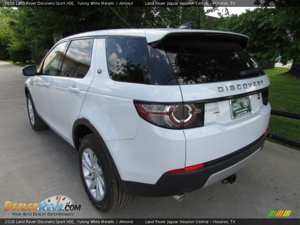 2018 Land Rover Discovery Sport HSE Yulong White Metallic / Almond Photo #12