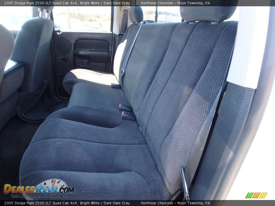 2005 Dodge Ram 2500 SLT Quad Cab 4x4 Bright White / Dark Slate Gray Photo #9