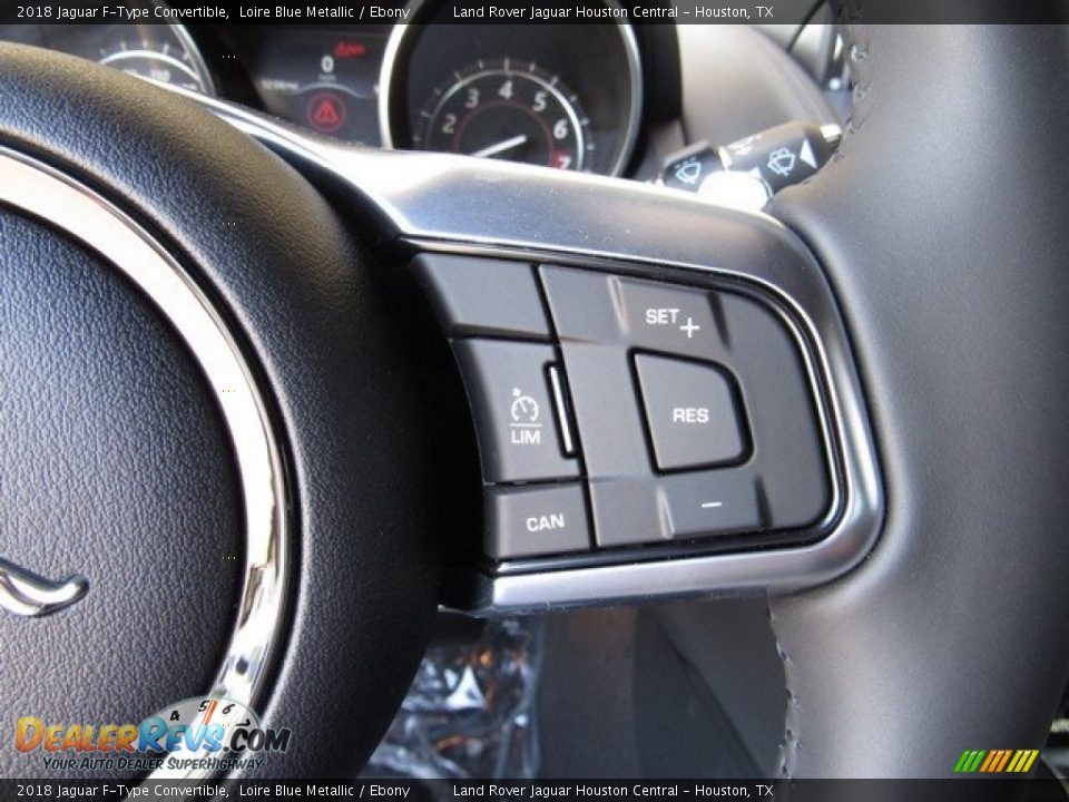 Controls of 2018 Jaguar F-Type Convertible Photo #26