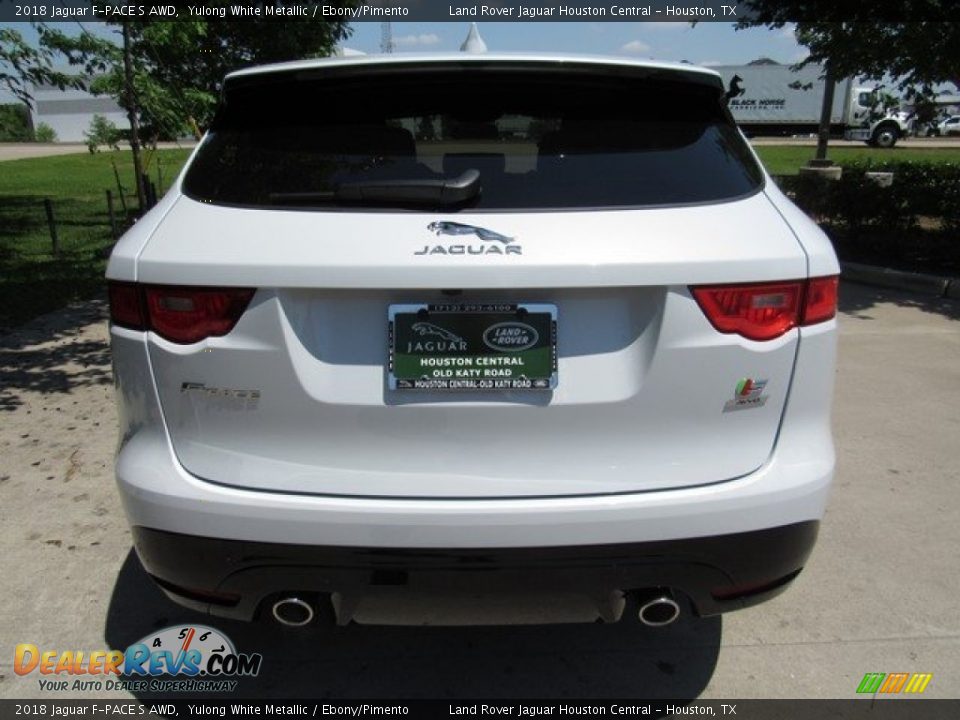 2018 Jaguar F-PACE S AWD Yulong White Metallic / Ebony/Pimento Photo #8