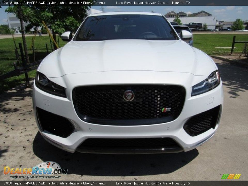 2018 Jaguar F-PACE S AWD Yulong White Metallic / Ebony/Pimento Photo #9