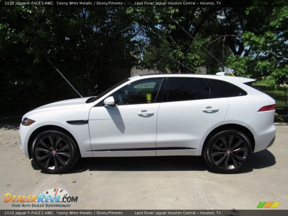 Yulong White Metallic 2018 Jaguar F-PACE S AWD Photo #11