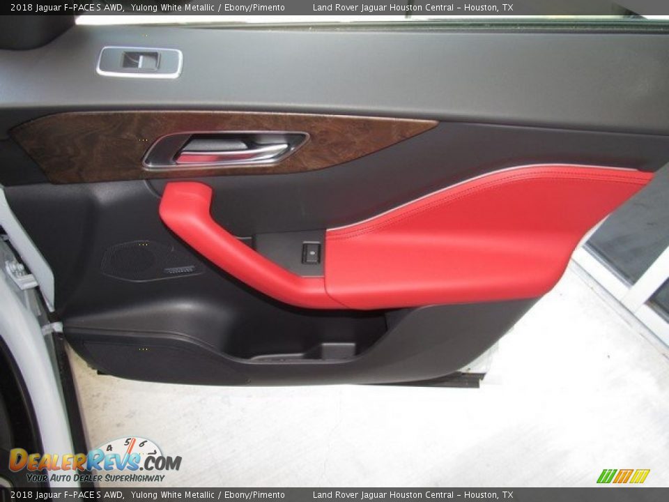 Door Panel of 2018 Jaguar F-PACE S AWD Photo #21