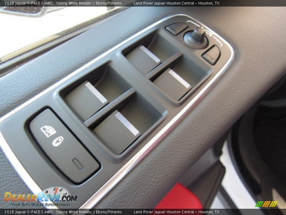 Controls of 2018 Jaguar F-PACE S AWD Photo #26