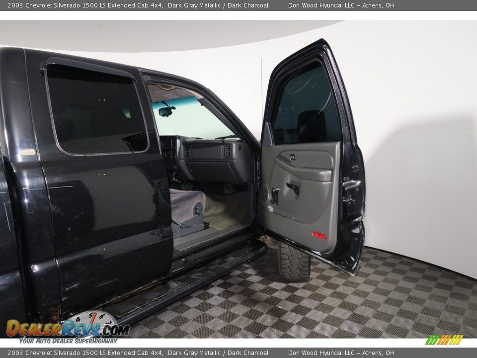 2003 Chevrolet Silverado 1500 LS Extended Cab 4x4 Dark Gray Metallic / Dark Charcoal Photo #23