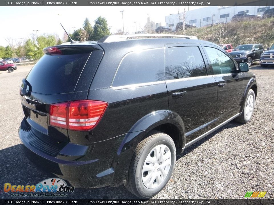 2018 Dodge Journey SE Pitch Black / Black Photo #5