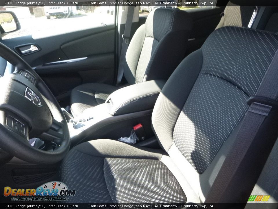 2018 Dodge Journey SE Pitch Black / Black Photo #14