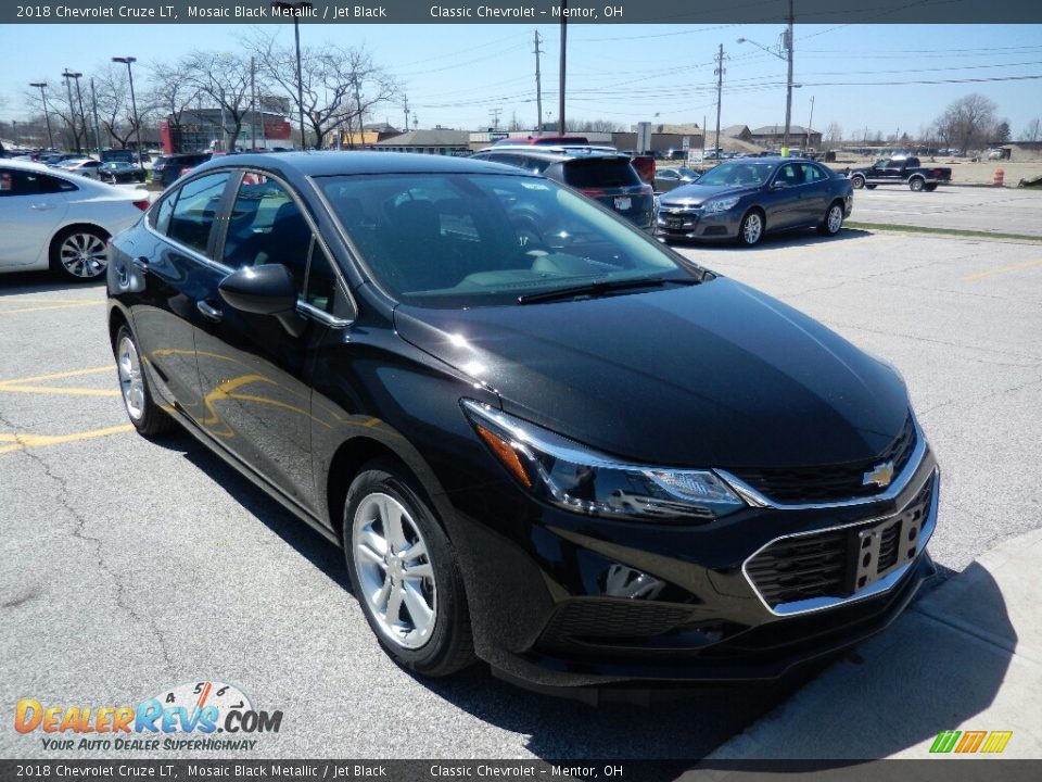 2018 Chevrolet Cruze LT Mosaic Black Metallic / Jet Black Photo #3