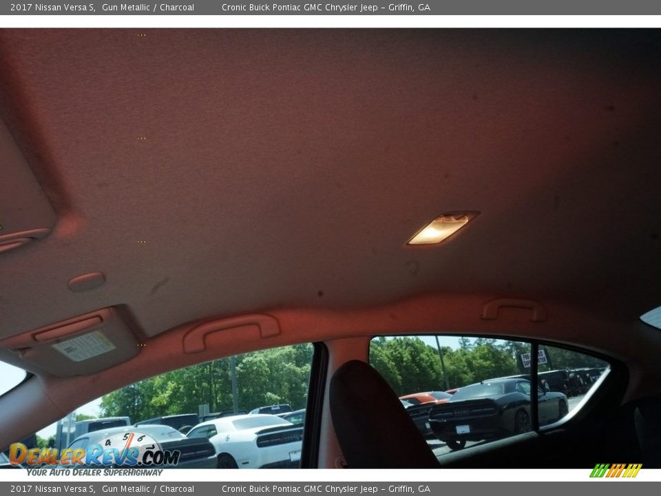 2017 Nissan Versa S Gun Metallic / Charcoal Photo #7