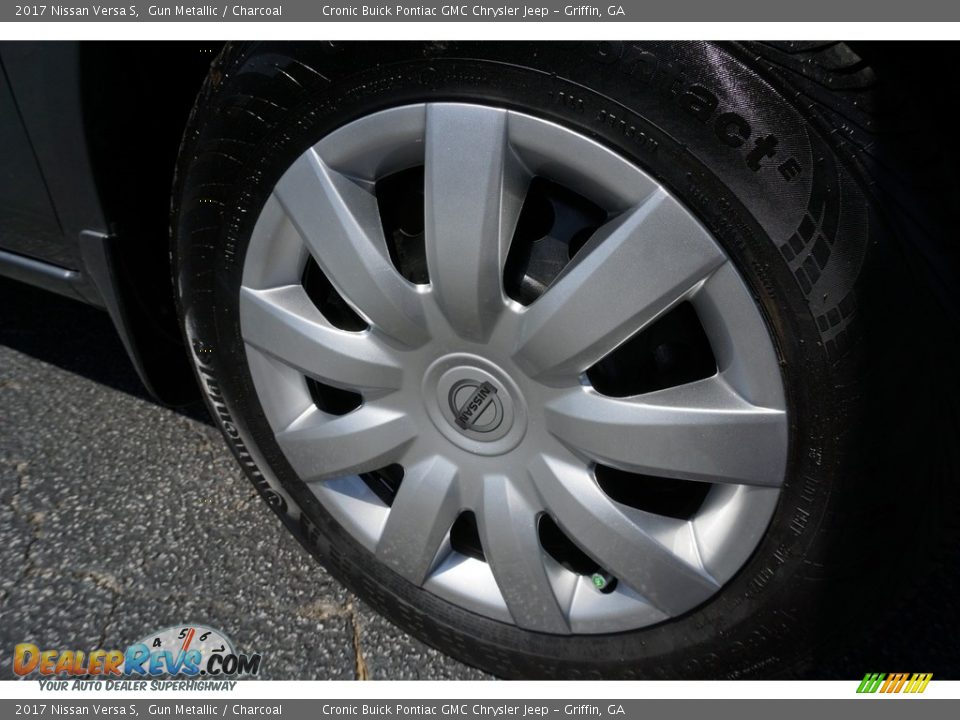 2017 Nissan Versa S Gun Metallic / Charcoal Photo #15