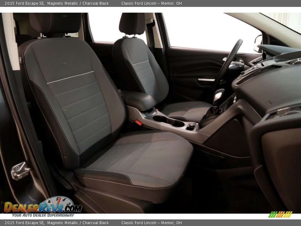 2015 Ford Escape SE Magnetic Metallic / Charcoal Black Photo #14