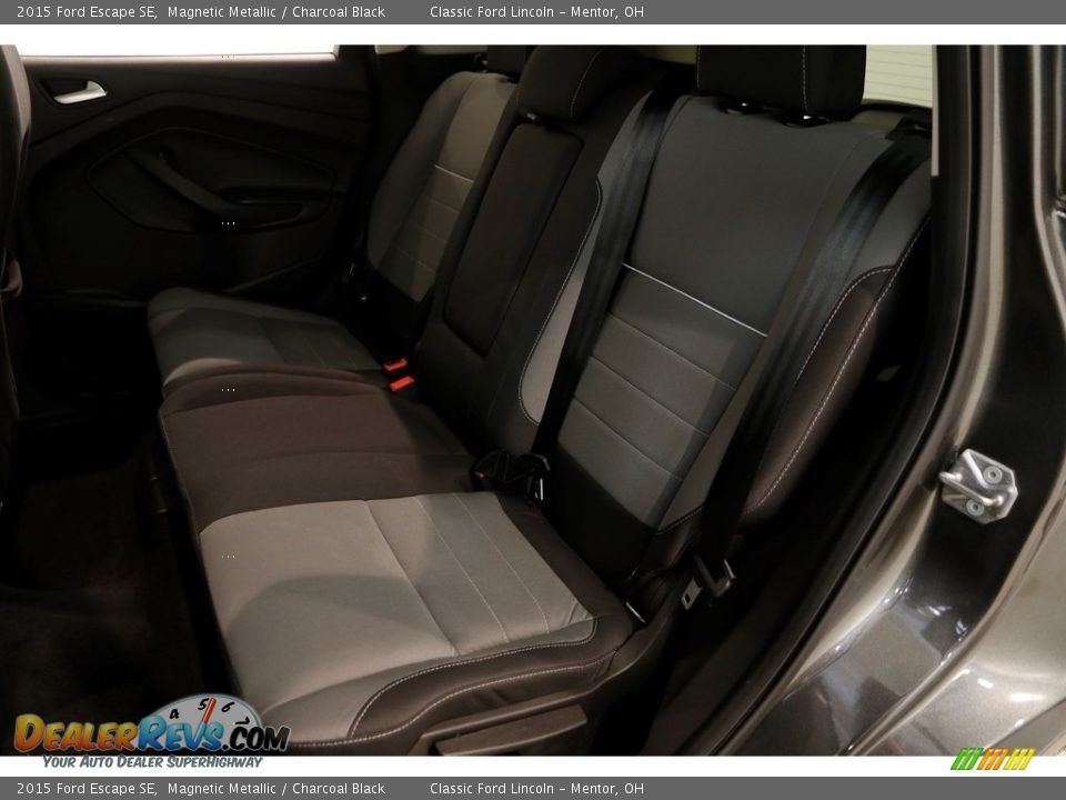 2015 Ford Escape SE Magnetic Metallic / Charcoal Black Photo #16