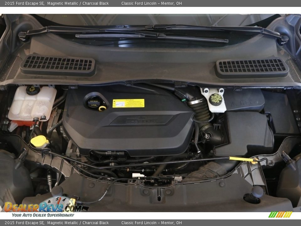 2015 Ford Escape SE Magnetic Metallic / Charcoal Black Photo #18